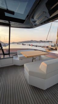 Ferretti Yachts 780 image