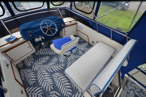 Sea-ray 360-AFT-CABIN image