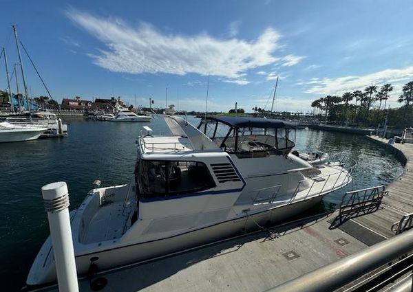 Symbol Cockpit Motor Yacht image