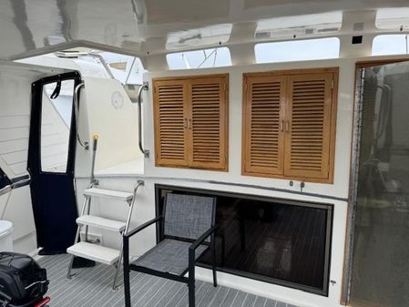 Symbol Cockpit Motor Yacht image