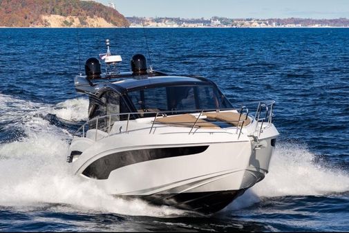 Galeon 425-HTS image