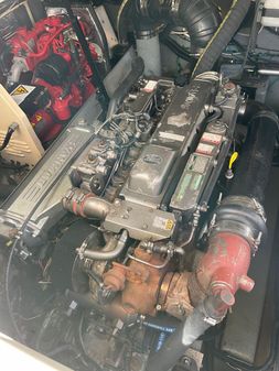Sea Ray 375 image