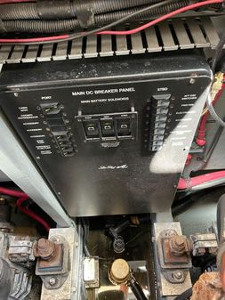 Sea Ray 375 image