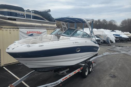 Crownline 265 SS image