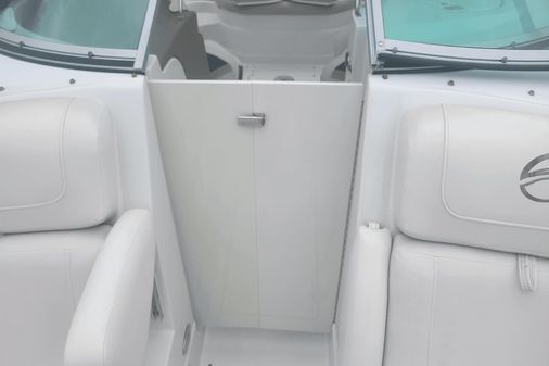 Crownline 265 SS image