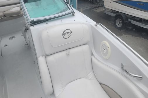 Crownline 265 SS image