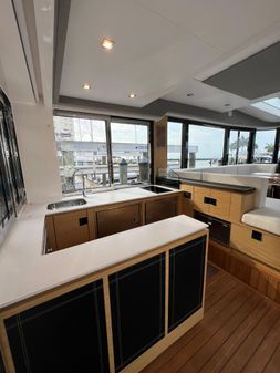 OKEAN 50 Flybridge image