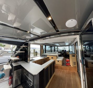 OKEAN 50 Flybridge image