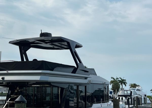 Okean 50-FLYBRIDGE image