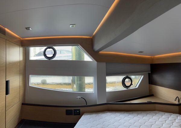 Okean 50-FLYBRIDGE image