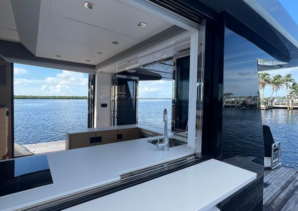 Okean 50-FLYBRIDGE image