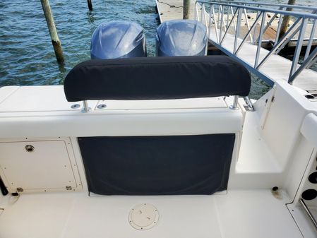 Robalo R260 Center Console image