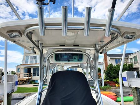 Robalo R260 Center Console image