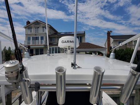 Robalo R260 Center Console image