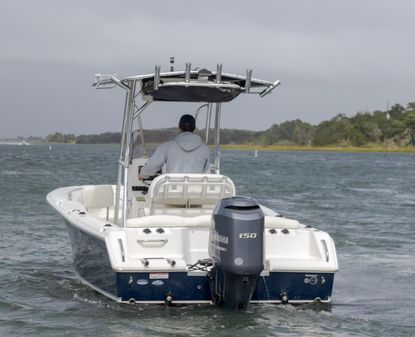 Sea Hunt Ultra 211 image