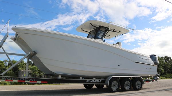 World Cat 280CC