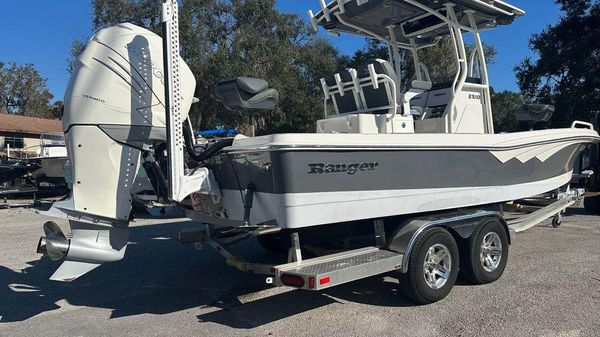 Ranger 2510 Bay