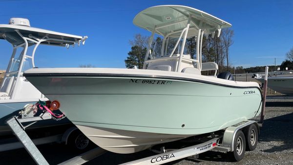 Cobia 201 Center Console