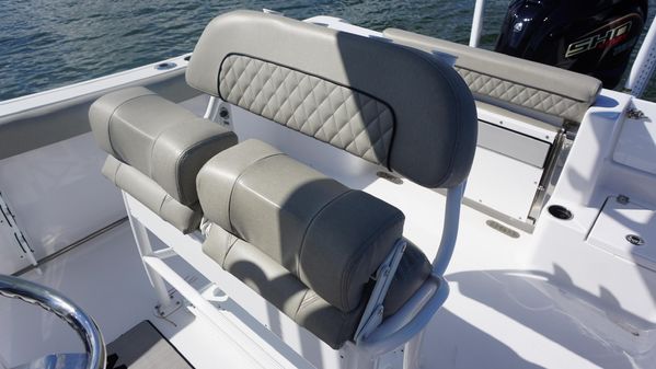 Sportsman Open 232 Center Console image