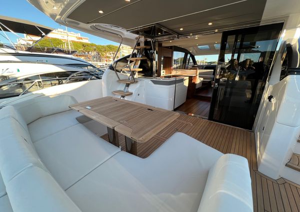 Princess Yachts S62 image