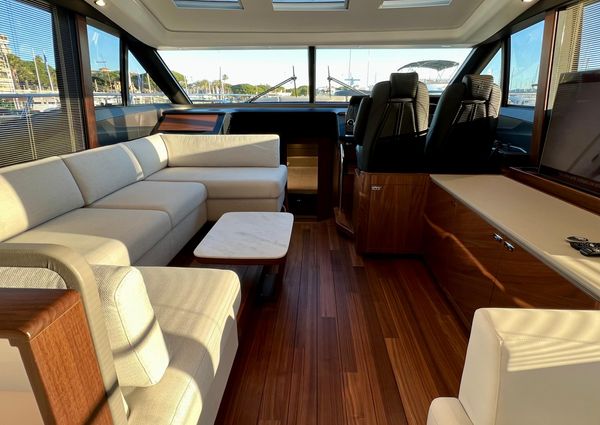 Princess Yachts S62 image