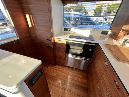 Princess Yachts S62 image