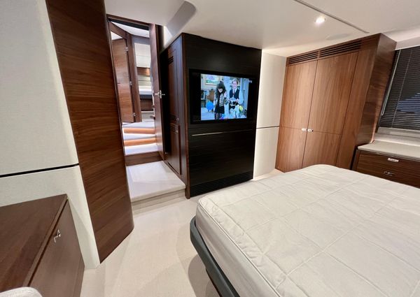 Princess Yachts S62 image