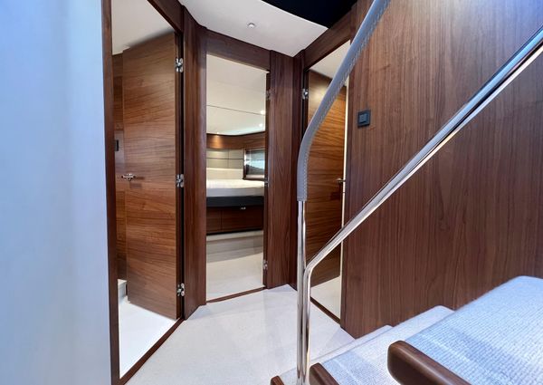 Princess Yachts S62 image