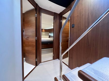 Princess Yachts S62 image