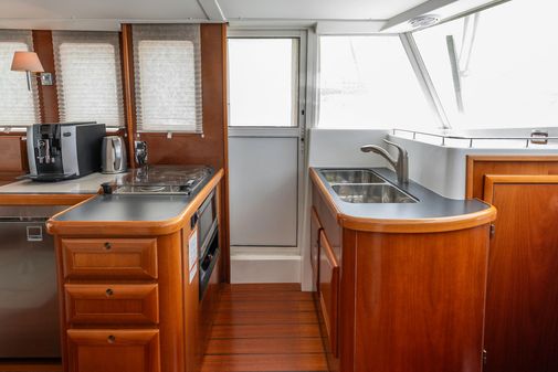 Beneteau 42-SWIFT-TRAWLER image