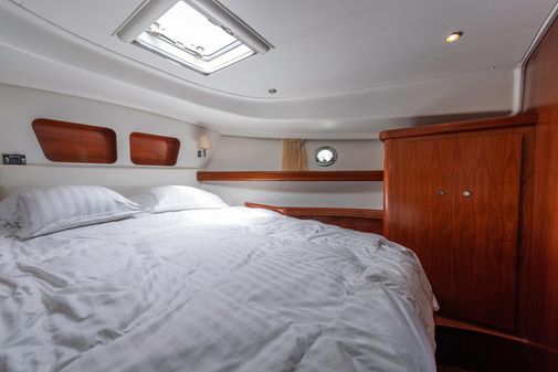 Beneteau 42-SWIFT-TRAWLER image