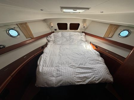 Beneteau 42-SWIFT-TRAWLER image