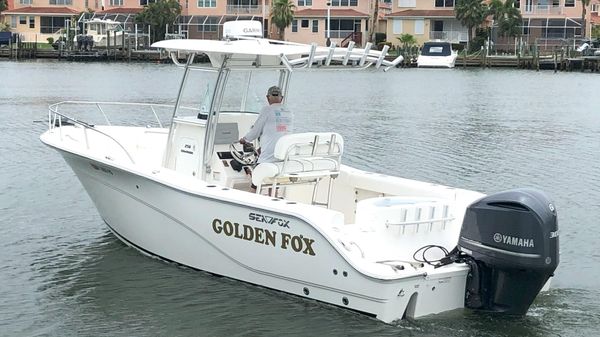 Sea Fox 256 Commander
