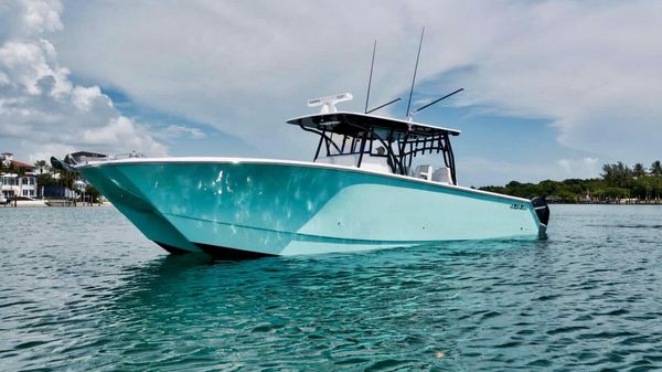 SeaHunter 41 CTS 