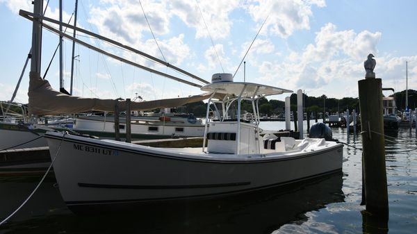 Eastern 248 Center Console