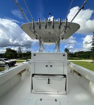 SeaVee 34B image