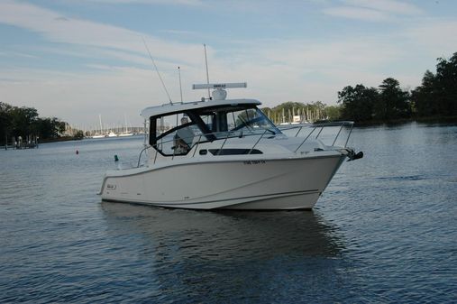 Boston Whaler 325 Conquest image