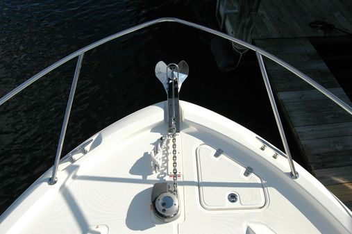 Boston Whaler 325 Conquest image