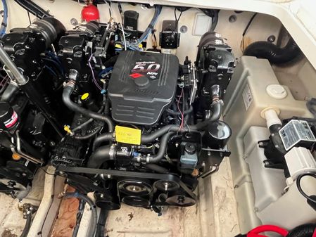 Sea Ray 300 Sundancer image