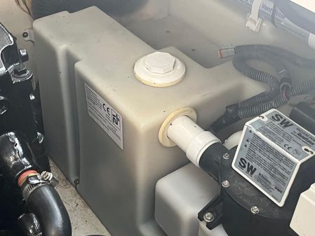 Sea Ray 300 Sundancer image