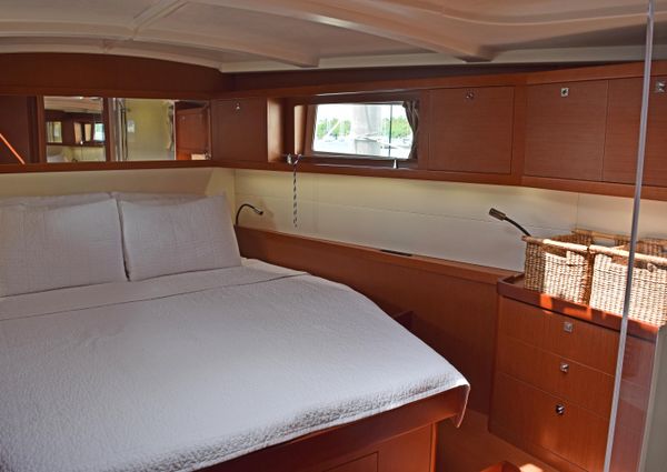 Beneteau Oceanis 48 image