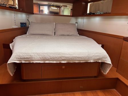 Beneteau Oceanis 48 image