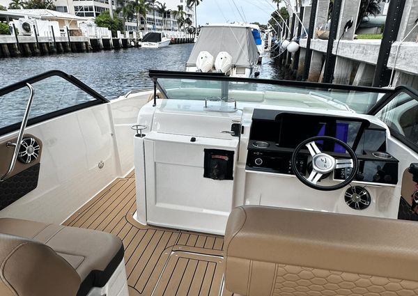 Sea Ray 250SDX-OB image