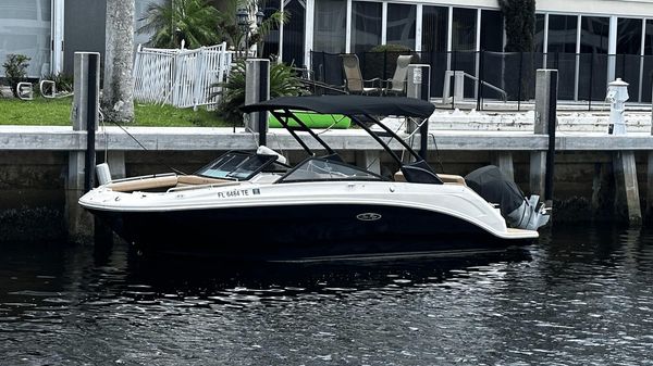 Sea Ray 250SDX-OB 