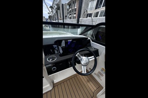 Sea Ray 250SDX-OB image