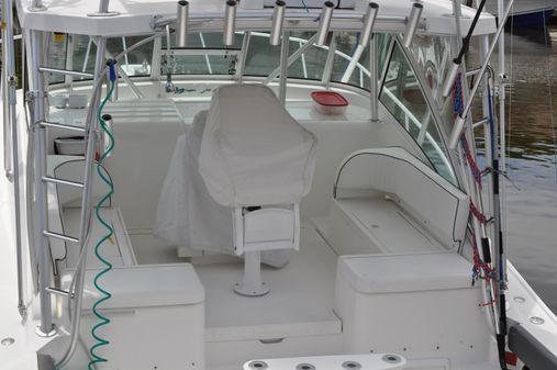 Luhrs 32 Open image