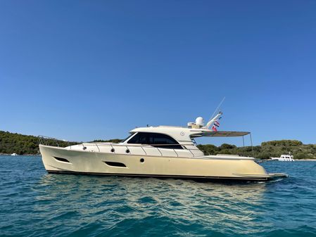 Mochi Craft 54' Dolphin image