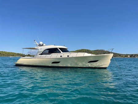 Mochi Craft 54' Dolphin image