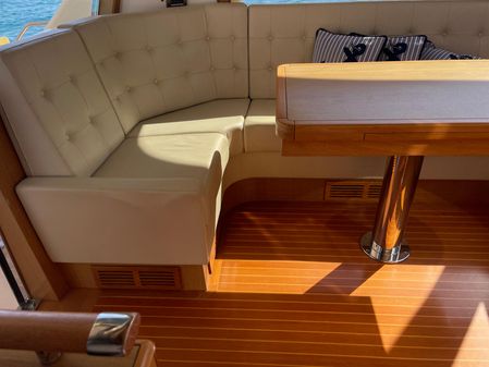 Mochi Craft 54' Dolphin image