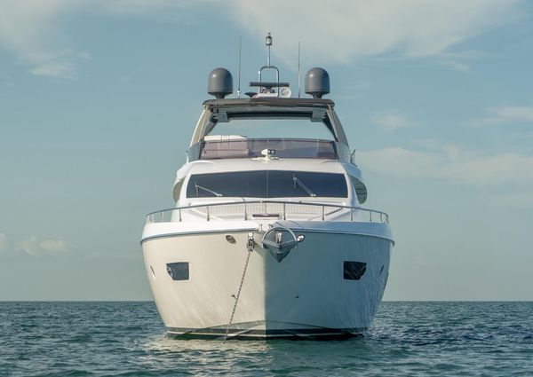 Ferretti Yachts 750 image